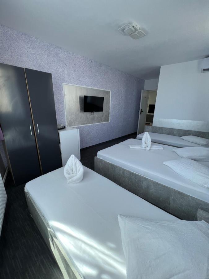 Hotel Ama World Constanta Bagian luar foto