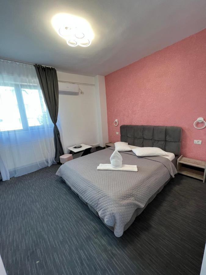 Hotel Ama World Constanta Bagian luar foto